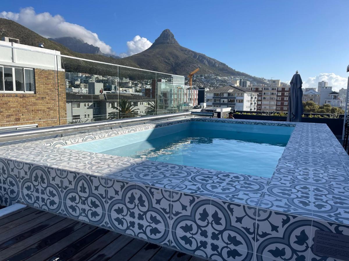 Sixonn Apartment Cape Town
